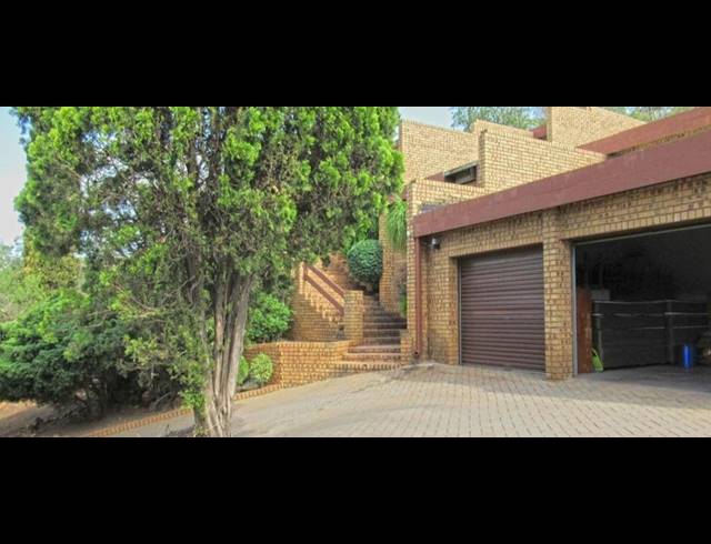 4 BEDROOM HOUSE FOR SALE IN GLENVISTA